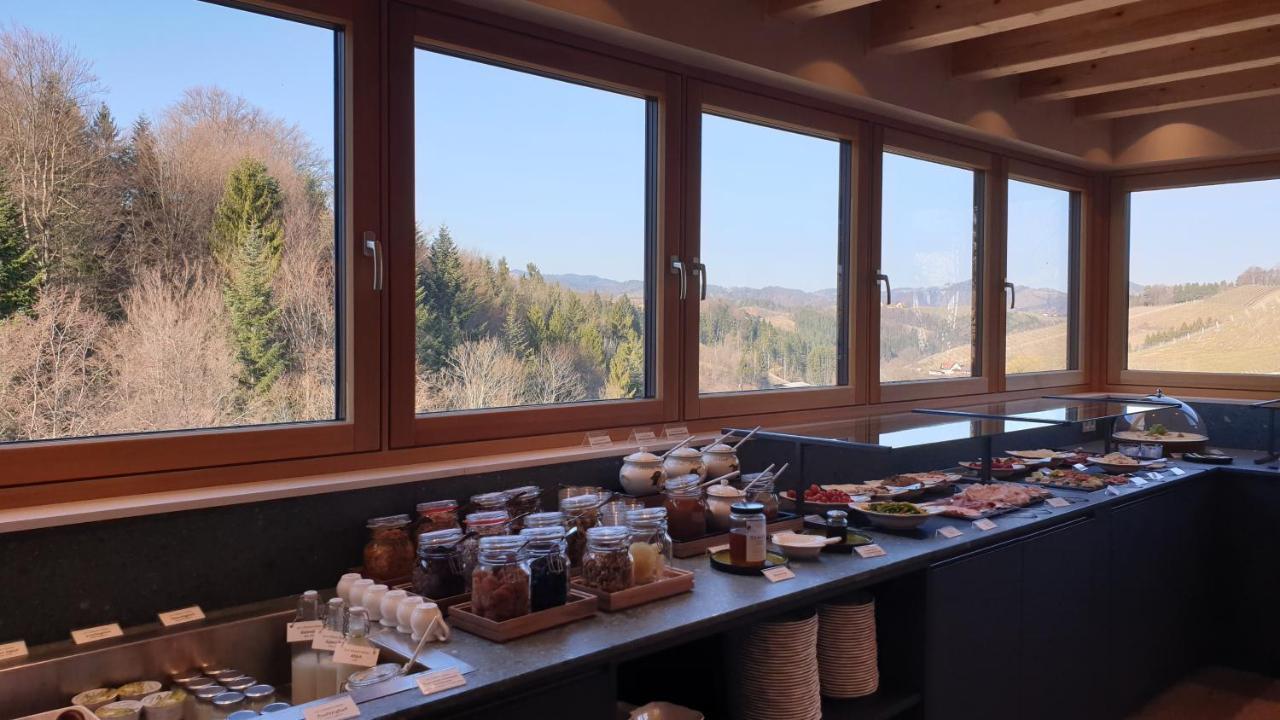 Landgut Am Poessnitzberg Hotell Leutschach Eksteriør bilde